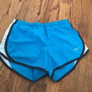 Nike Girls Tempo shorts